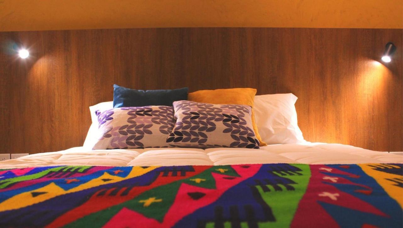 Hotel Inti Quito Esterno foto